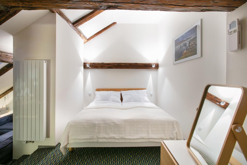 At The Blue Duckling Apartment Prag