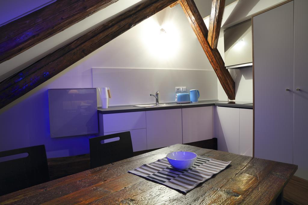 Apartment At The Blue Duckling Prag
